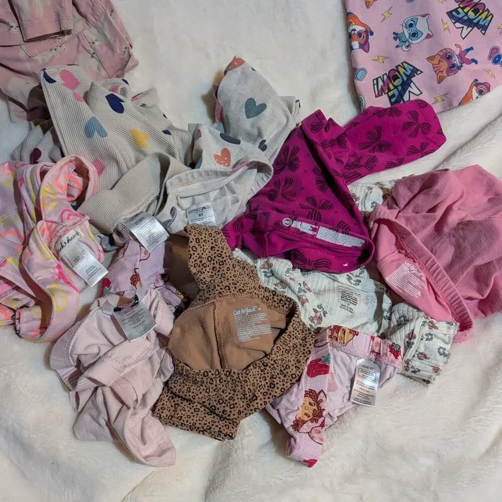 Assorted Brands large girls
